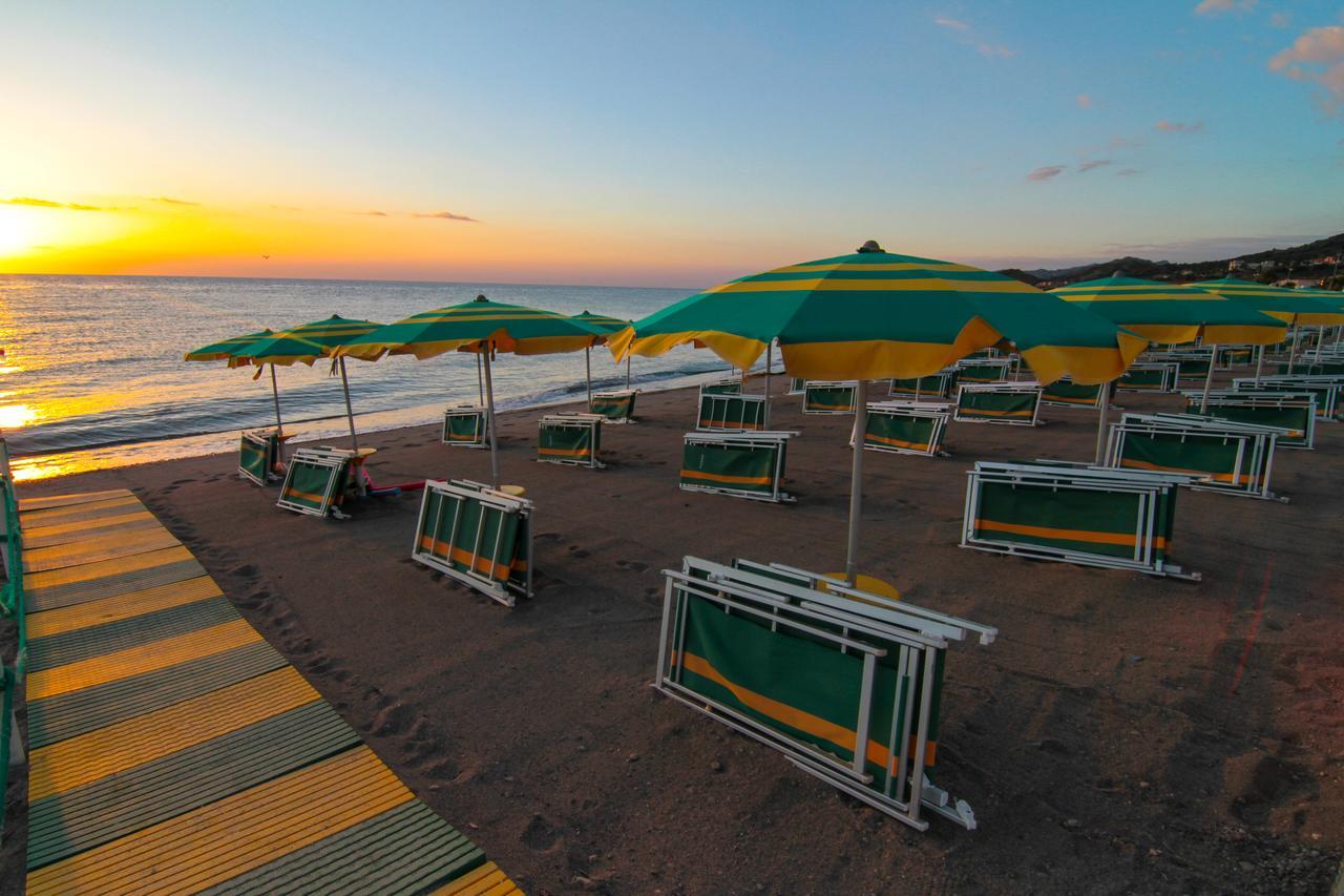 Hotel Club Esse Costa Dello Jonio Mandatoriccio Marina Exteriér fotografie